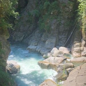 Meet your Posher, Stuart